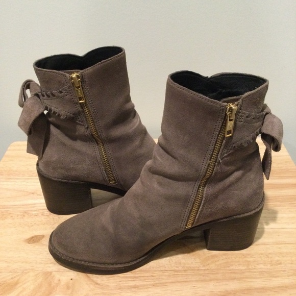 UGG Suede Leather Grey Block Heel Booties 8M - Picture 5 of 10